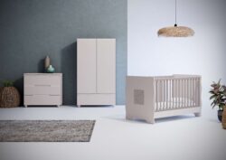 Casababy Βρεφικό Σετ Δωματίου Κρεβάτι Και Σιφονιέρα Winnie
