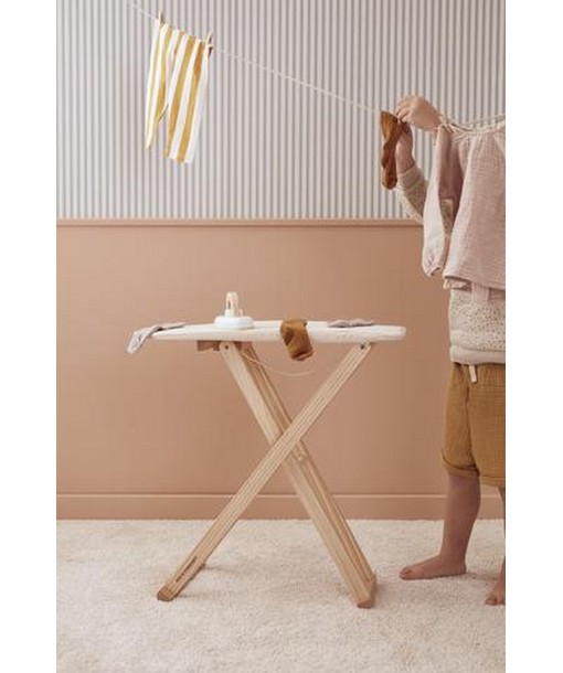 Kids Concept Ξύλινο σετ παιχνιδιού με σιδερώστρα Bistrot - Image 7