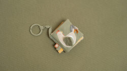 Little Dutch Υφασμάτινο βιβλιαράκι δραστηριοτήτων μικρό Little Farm - Image 3