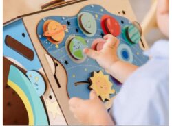 EliNeli Space Montessori Σπίτι Δραστηριοτήτων με Led - Image 6