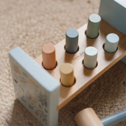 Little Dutch Ξύλινο παιχνίδι αντιστοίχισης με σφυρί Forest Friends - Image 5