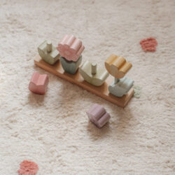 Little Dutch Ξύλινο παιχνίδι ταξινόμησης λουλουδάκια Fairy Garden - Image 4