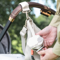 Done By Deer Θήκη για πιπίλα από σιλικόνη sheepy sand - Image 4