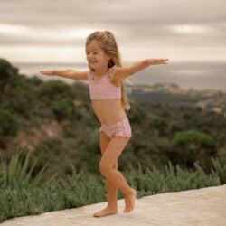 Little Dutch Παιδικό σετ μπικίνι με βολάν Sunny Flowers Blush 2-4 Ετών - Image 2