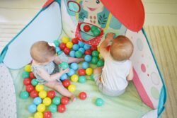 Sophie Πισίνα με Μπαλάκια - Image 4