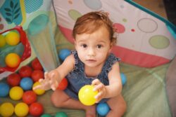 Sophie Πισίνα με Μπαλάκια - Image 3