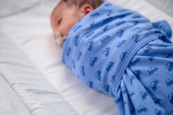 BlissSnug Υπνόσακος Φασκιώματος Σετ των 2 - Blue Cars - Image 10