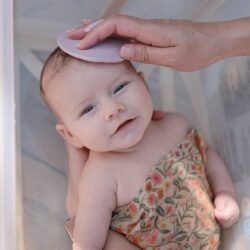 Mushie Σετ 2 Βρεφικές Βούρτσες Μπάνιου Σιλικόνης Rose/Soft Lilac - Image 3