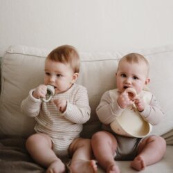 Mushie Σετ 2 Τροφοδότες Φαγητού Σιλικόνης Sage - Image 2