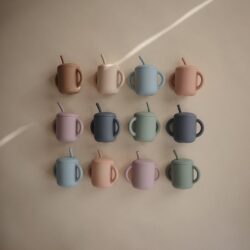 Mushie Ποτηράκι Σιλικόνης με Χερούλια και Καλαμάκι Blush - Image 3