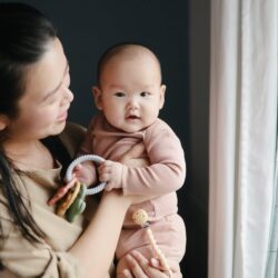 Mushie Κρίκος με Μασητικά Παιχνιδάκια Western - Image 3