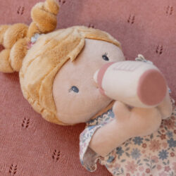 Little Dutch Υφασμάτινη κούκλα μωρό Julia 40 εκ. - Image 4