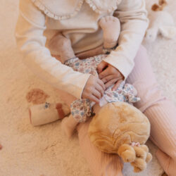 Little Dutch Υφασμάτινη κούκλα μωρό Julia 40 εκ. - Image 5