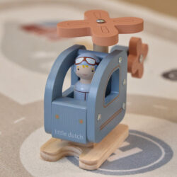 Little Dutch Ξύλινο παιχνίδι ελικοπτεράκι FSC - Image 8