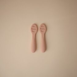 Σετ 2 Εκπαιδευτικά Κουταλάκια Σιλικόνης Blush/Shifting Sand - Mushie - Image 10