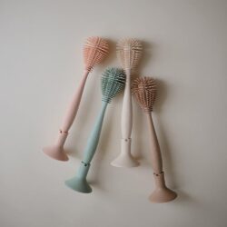 Βούρτσα Σιλικόνης για Μπουκάλια Natural - Mushie - Image 6