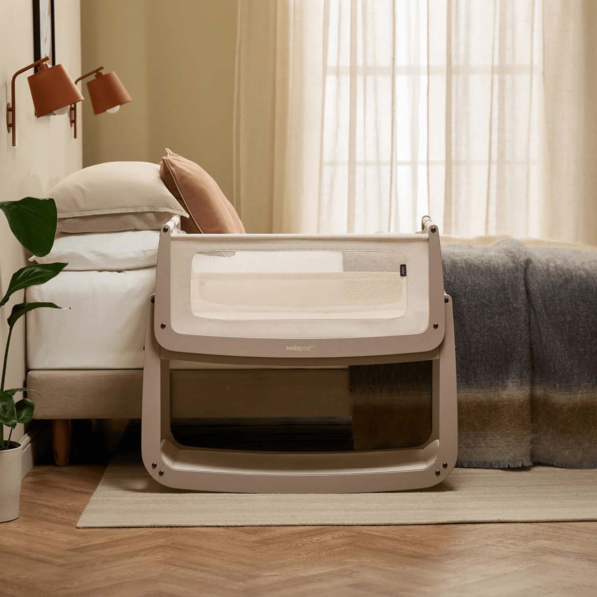 gsfn050h-1 Snuz Βρεφικό Λίκνο SnuzPod 5 Mocha - Image 1