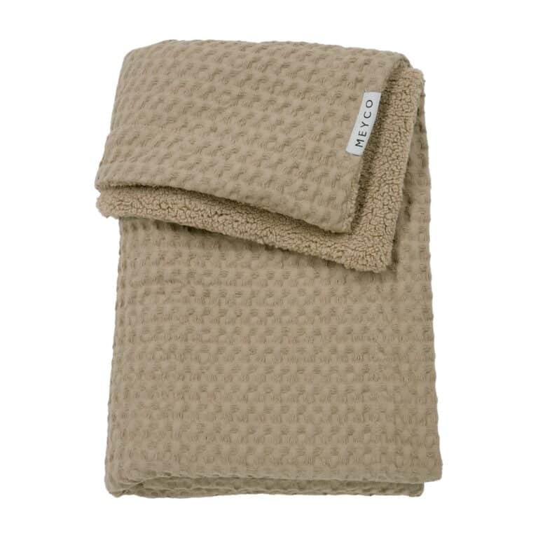 INGLESINA1 (15) Meyco Κουβέρτα Waffle Teddy Taupe 100x150cm - Image 1